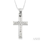 1/4 Ctw Round Cut Diamond Cross Pendant in 10K White Gold with Chain