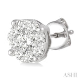 Lovebright Essential Diamond Stud Earrings