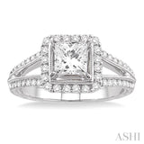 Semi-Mount Diamond Engagement Ring