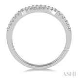 1/6 ctw Crescent Round Cut Diamond Wedding Band in 14K White Gold