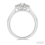 Oval Shape Diamond Engagement Ring