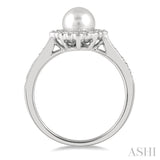 Pearl & Diamond Ring