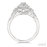 Oval Shape Diamond Engagement Ring