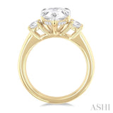 Pear Shape Semi-Mount Diamond Engagement Ring