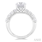 Round Shape Semi-Mount Diamond Engagement Ring