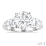 Round Shape Semi-Mount Diamond Engagement Ring