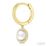 1/8 Ctw Petite 5.5 MM Cultured Pearl and Round Cut Diamond Halo Fashion Huggies in 10K Yellow Gold