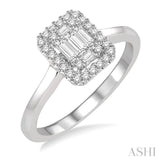 1/3 ctw Baguette & Round Cut Diamond Ring in 14K White Gold