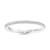This true-fit matching wedding band is as perfect of a match for its engagement ring as you are for the one you love.